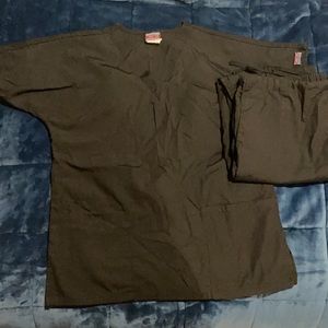 Cherokee women’s scrubs XS